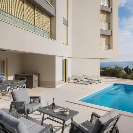 Tesi Apartment *