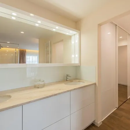 Tesi Apartment *
